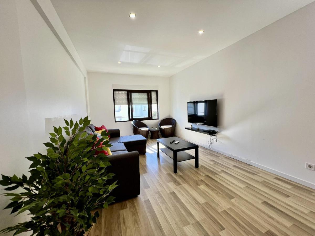 Albufeira Central 7 By Homing Екстер'єр фото